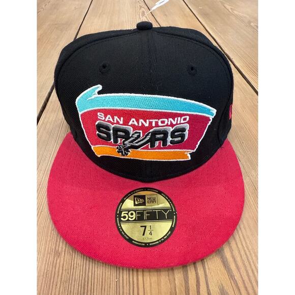 New Era San Antonio Spurs‎ 59FIFTY NBA Snapback HWC Pink/Black 7 1/4 - Picture 1 of 5